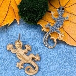BOSTON PROPER RHINESTONE GECKO EARRINGS 2